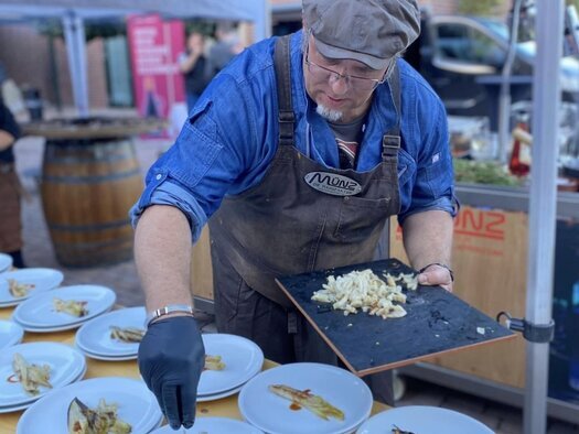 Finefood gegrillt von Feuerplatte und Asado <br />wird präsentiert